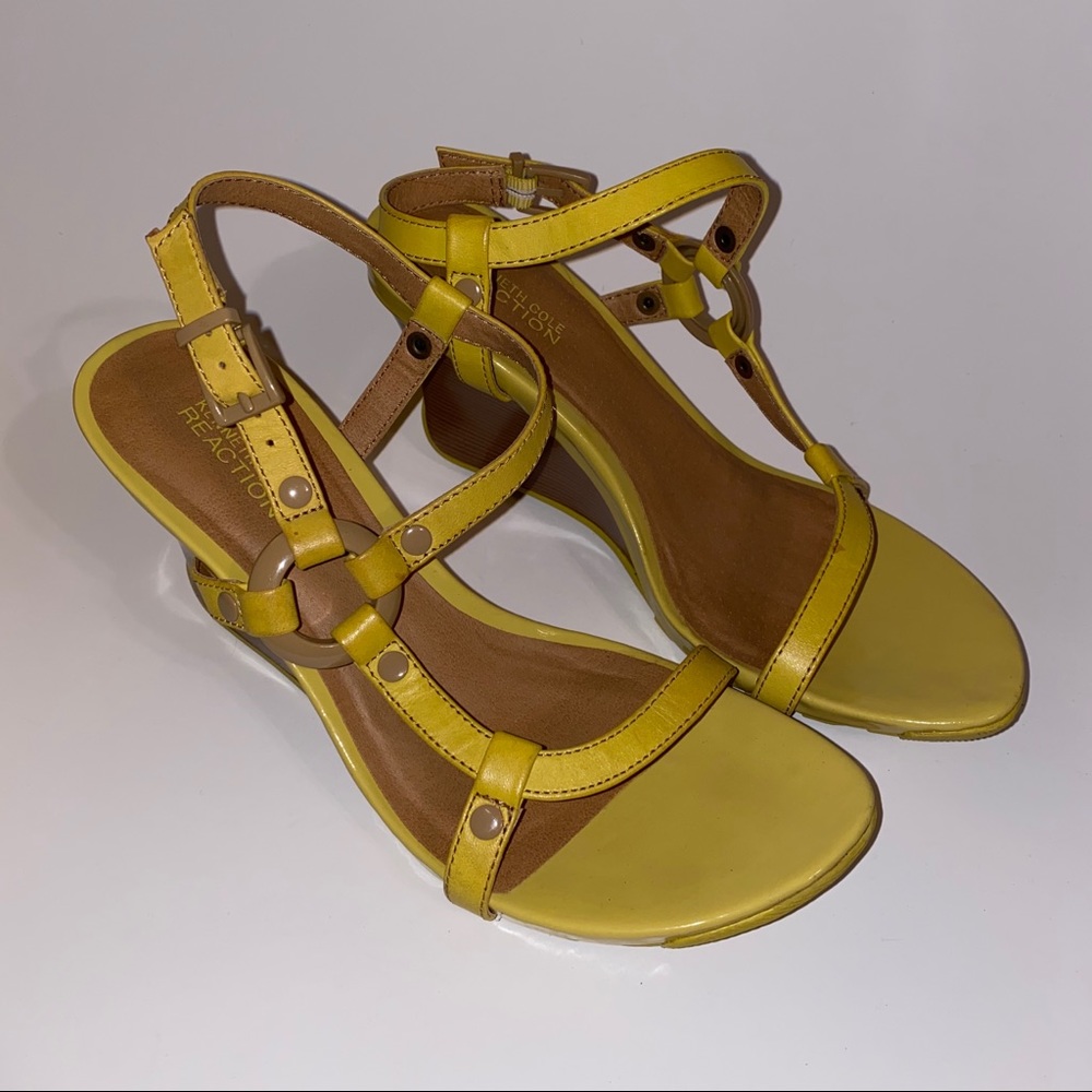 Kenneth Cole Reaction wedge leather sandal